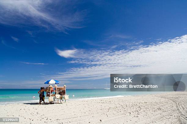 De Playa Trader Foto de stock y más banco de imágenes de Playa - Playa, Playa de Veradero, Recuerdo