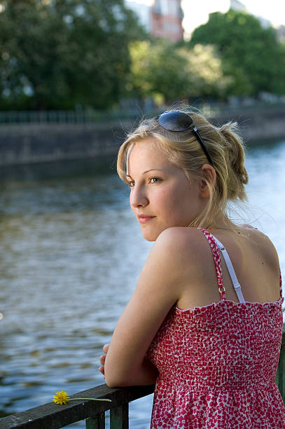 istock Teenage girl 172295537