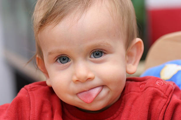 istock Sticking tongue out 172295971