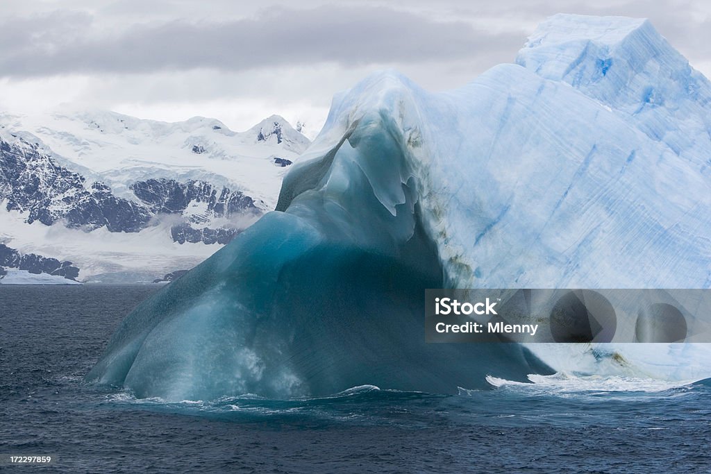 Icebergue azul - Royalty-free Icebergue - Formação de gelo Foto de stock