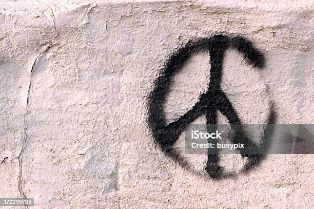 Peace 팻말 그래피티에 대한 스톡 사진 및 기타 이미지 - 그래피티, 평화의 상징, 페인트