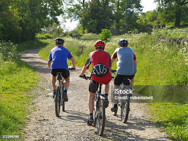 Ciclismo De Montaña 7 Foto de stock y más banco de imágenes de Andar en bicicleta - Andar en bicicleta, Parque Nacional de Peak District, Actividades y técnicas de relajación