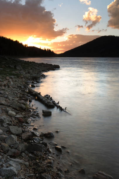 istock Navajo Lake Sunset 172301269