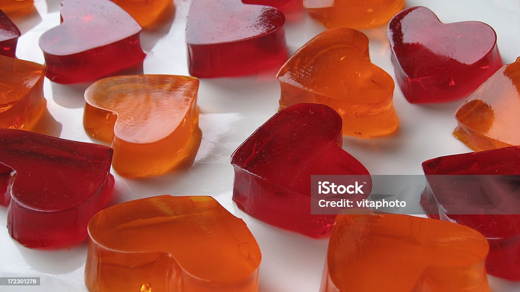 jello a forma di cuore - Foto stock royalty-free di Dessert di gelatina