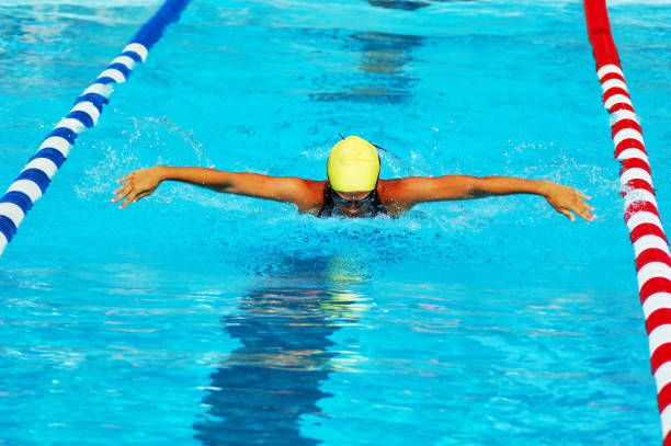 istock Female Butterfly Stroke Swimmer 172301292