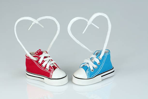 istock shoes in love 172302226