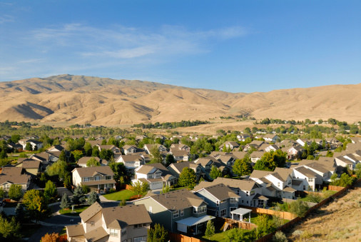 This is a suburban neighborhood in Boise Idaho.