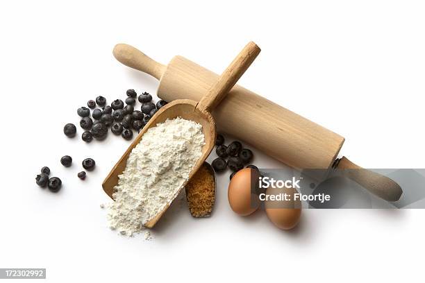 焼く素材ブルーベリーのパイ小麦粉卵ブルーベリーと砂糖 - 麺棒のストックフォトや画像を多数ご用意 - 麺棒, 白背景, アメリカ文化