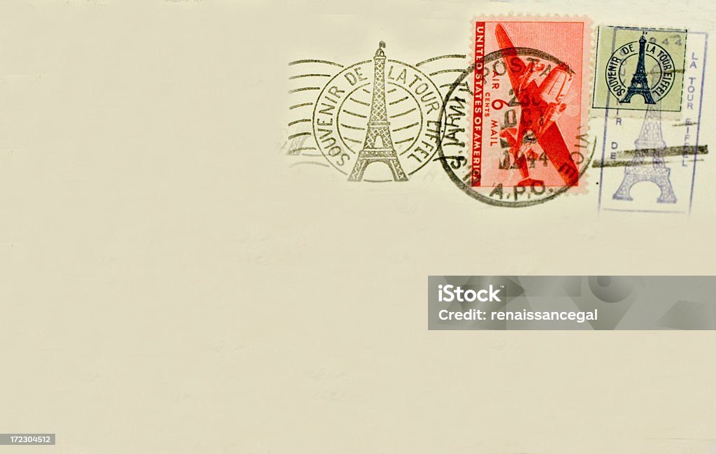 Эйфелева башня сувенир Почтовая открытка с Почтовый штемпель - Стоковые фото Почтовая открытка роялти-фри