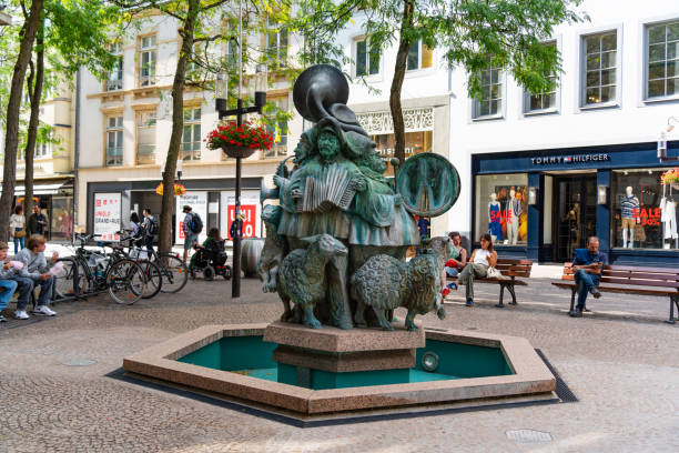 Red Well Fountain (Sheep Fountain) on Place du Puits-Rouge