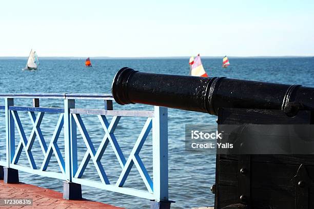 Black Cannon Stockfoto und mehr Bilder von Bucht - Bucht, Fotografie, Großsegler