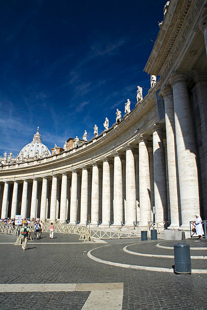istock Arches on the St Peter's Square 172308324