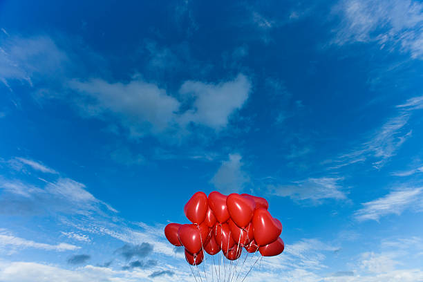 istock love is in the air 172308782