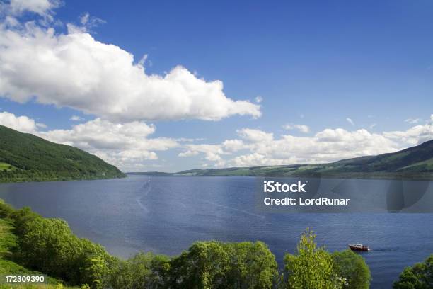 Lago Ness - Fotografias de stock e mais imagens de Beira d'Água - Beira d'Água, Lago Ness, Azul