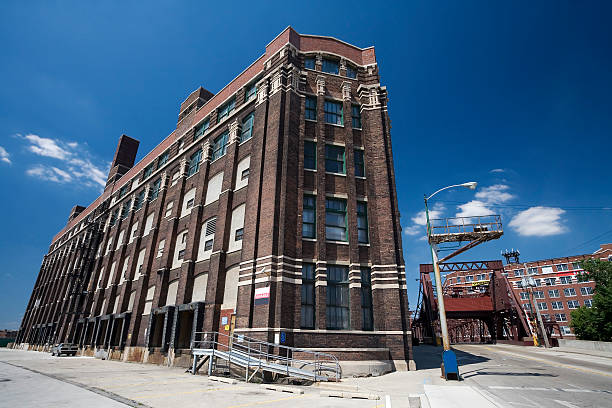 istock Old Chicago Factory 172309522