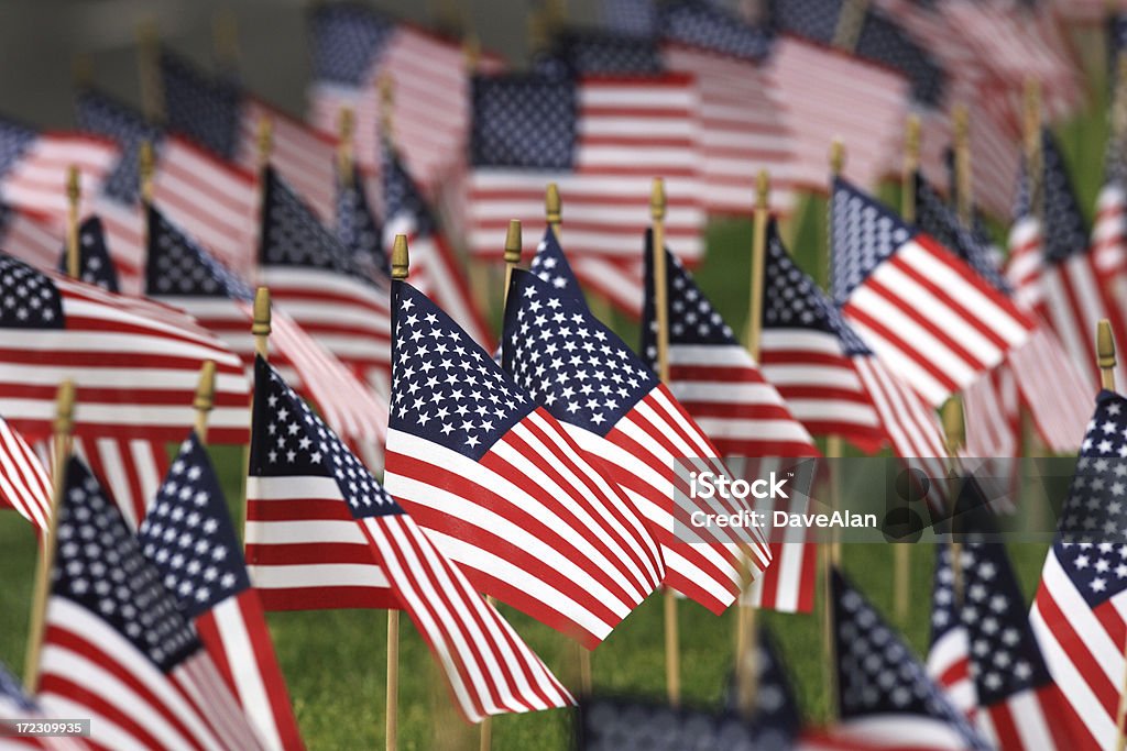 Memorial Day ostrzegawcze. - Zbiór zdjęć royalty-free (Amerykańska flaga)