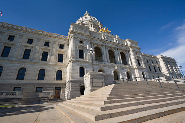 Subject: The capitol building of the state of Minnesota.