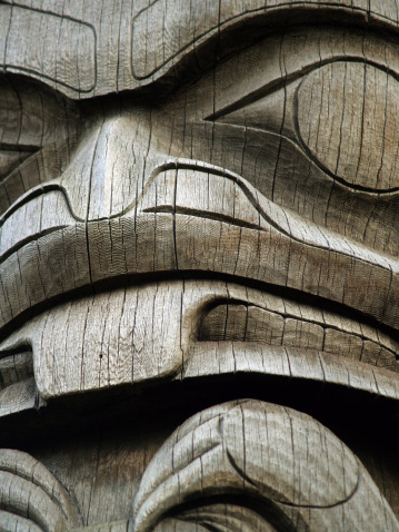 totem madera Natural; Primer plano; Detalle photo