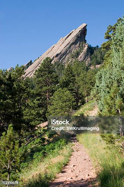 Photo libre de droit de La Randonnée Peak banque d'images et plus d'images libres de droit de Boulder - Boulder, Chaîne de montagnes, Colline