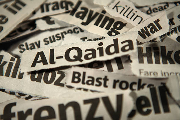 al-qaeda - violence newspaper crime newspaper headline imagens e fotografias de stock