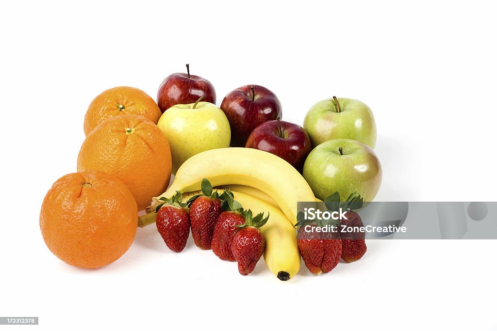 Coloré corbeille de fruits frais isolé sur blanc - Photo de Agrume libre de droits