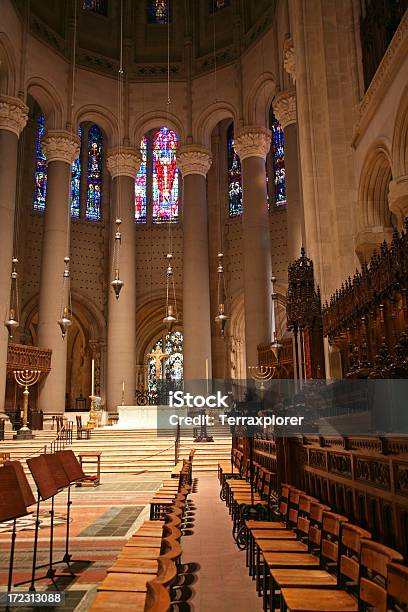 教会の聖ヨハネのインテリアニューヨーク市 - アメリカ合衆国のストックフォトや画像を多数ご用意 - アメリカ合衆国, イルミネーション, カラー画像