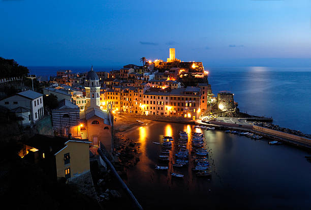 istock Evening in Vernazza, Italy 172313424