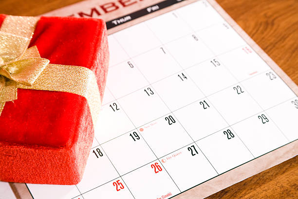 istock December calendar with red gift box and bow. Christmas. 172313482