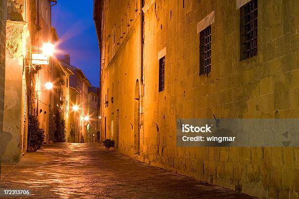 Foto de Pienza e mais fotos de stock de Abandonado - Abandonado, Arcaico, Arquitetura