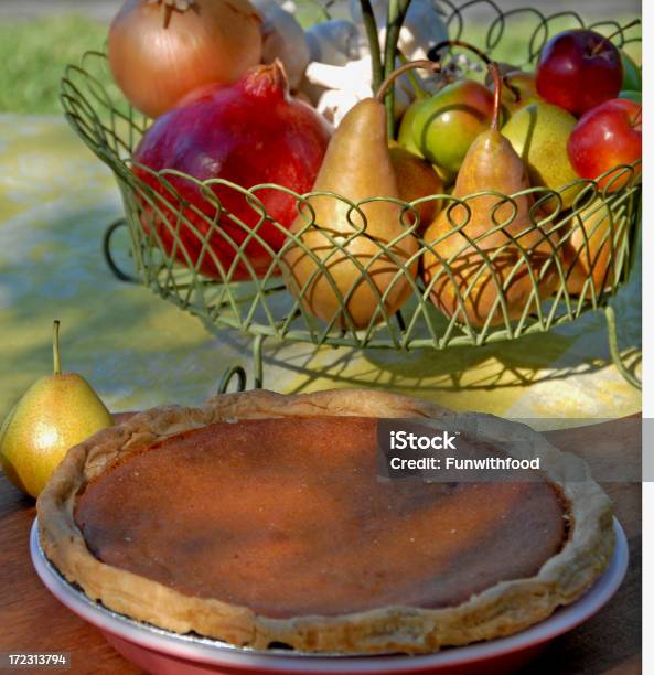 Gebackene Kürbistorte Für Unser Thanksgivingabendessen Stockfoto und mehr Bilder von Apfel