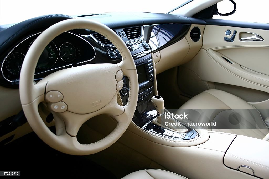 Interno di automobile - Foto stock royalty-free di Automobile