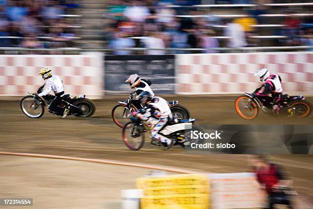 Tor Wyścigowy - zdjęcia stockowe i więcej obrazów Dorosły - Dorosły, Fotografika, Freestyle BMX