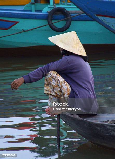 베트남인 여자 강에 대한 스톡 사진 및 기타 이미지 - 강, 고요한 장면, 교통수단