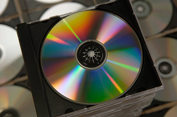 série de cd - dvd stack cd movie photos et images de collection