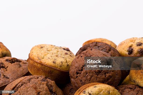Muffin - Fotografie stock e altre immagini di Cibi e bevande - Cibi e bevande, Cibo, Close-up