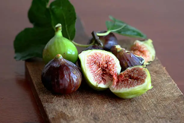 Photo of Figs still life picture in halves