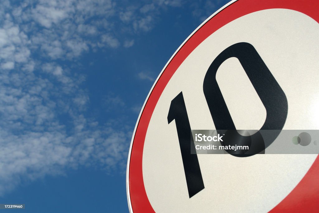 Nr. 10 - Lizenzfrei Geschwindigkeitsbegrenzung Stock-Foto