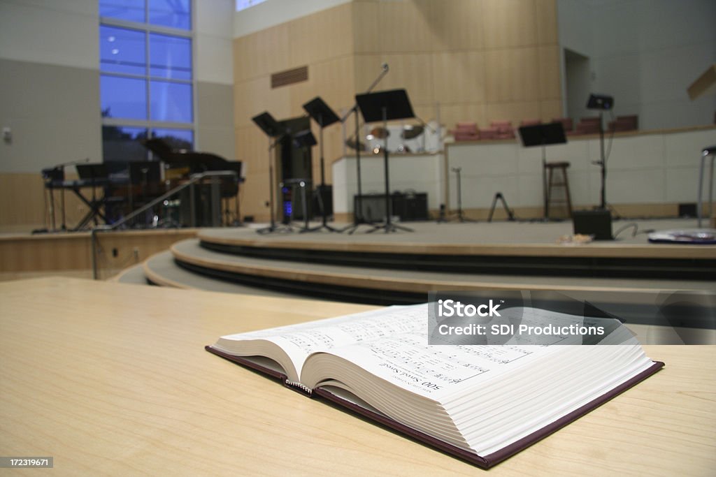 Iglesia de música - Foto de stock de Abierto libre de derechos