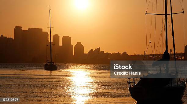 Sydney Pôr Do Sol - Fotografias de stock e mais imagens de Anoitecer - Anoitecer, Austrália, Barco à Vela