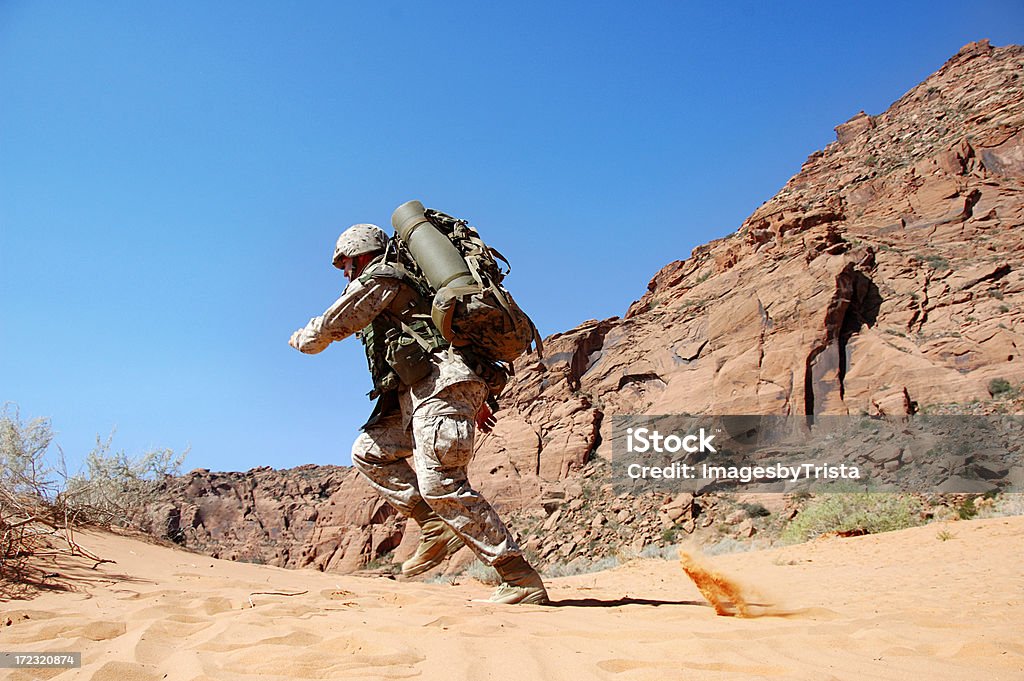 Soldat en feu - Photo de Activité libre de droits