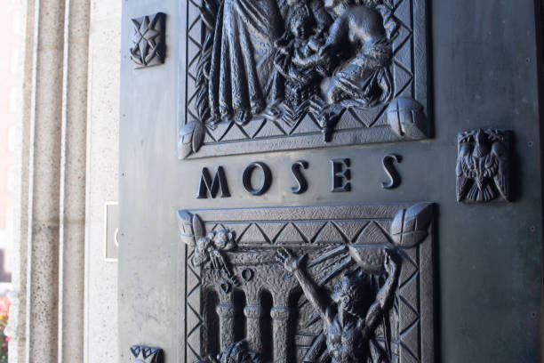istock Grace Cathedral in San Francisco, California 1723235862