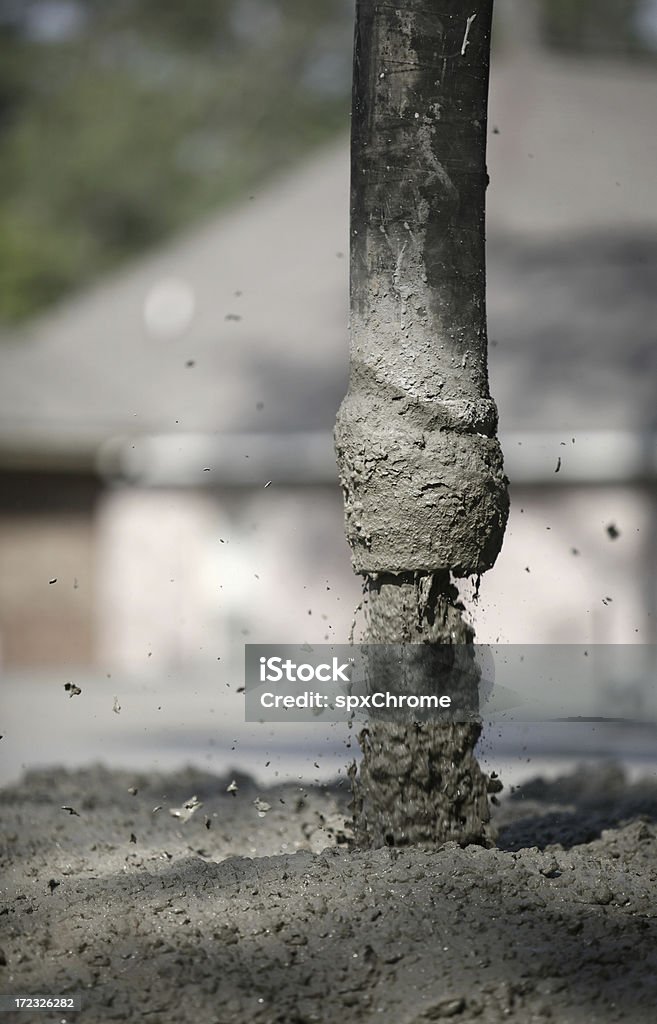 Versare cemento - Foto stock royalty-free di Calcestruzzo