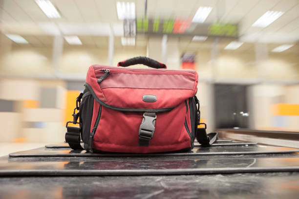 istock Bag on the Baggage Belt in an Airport 172326432