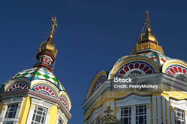 ロシア正教のドームでアルマティカザフスタン - 3Dのストックフォトや画像を多数ご用意 - 3D, まぶしい, アルマトイ