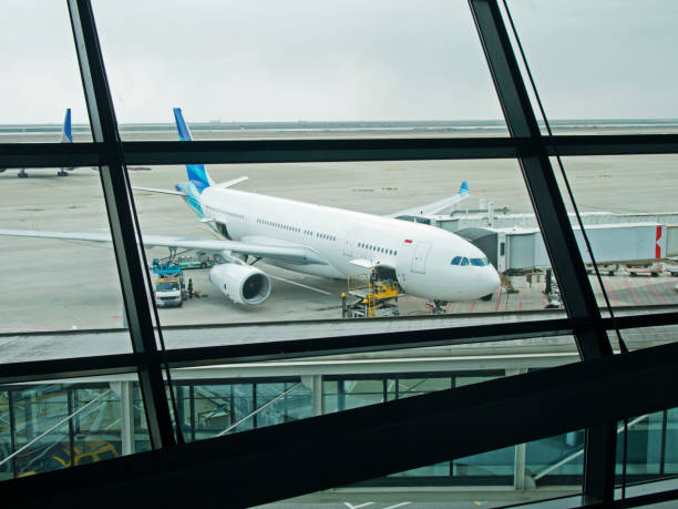 istock Plane in airport 172331316