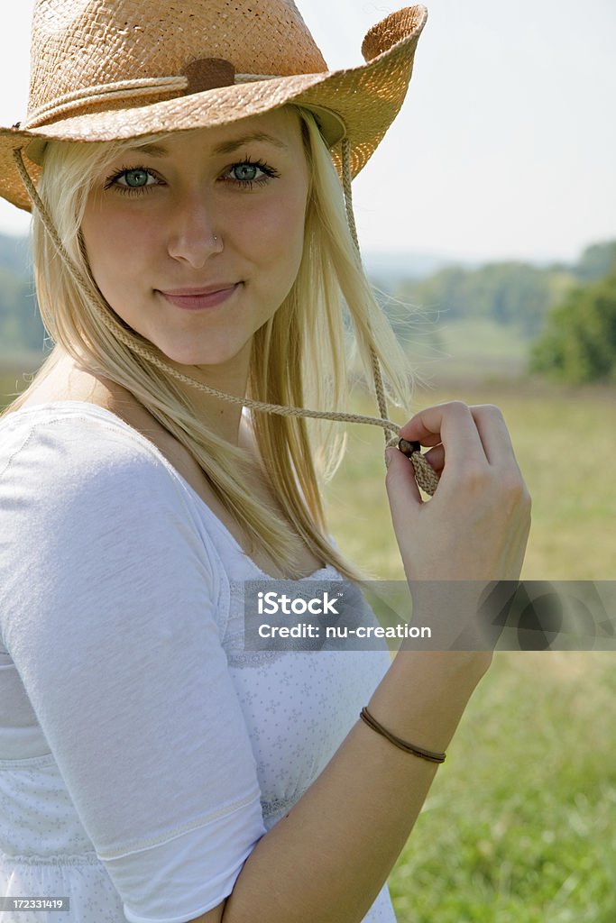 Cowgirl - Foto stock royalty-free di Adolescente