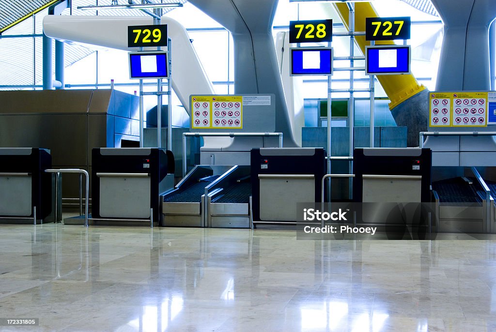 Balcão de check-in do aeroporto - Foto de stock de Aeroporto royalty-free