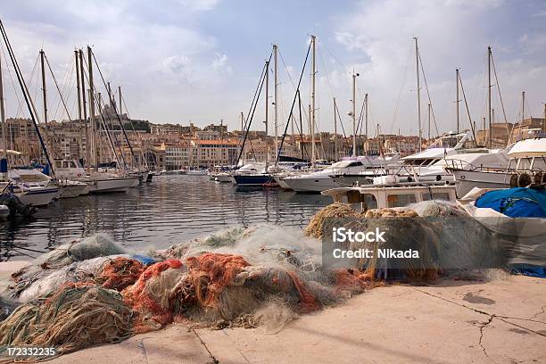 Antigo Porto De Marselha - Fotografias de stock e mais imagens de Antigo - Antigo, Arquitetura, Baía