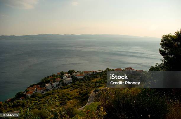 Croazia Coast - Fotografie stock e altre immagini di Ambientazione esterna - Ambientazione esterna, Autostrada a due corsie, Caratteristica costiera