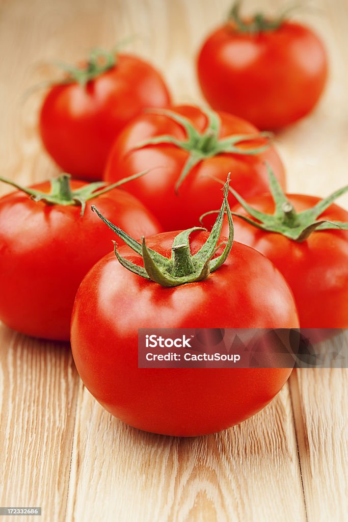 Tomates rojos - Foto de stock de Alimento libre de derechos